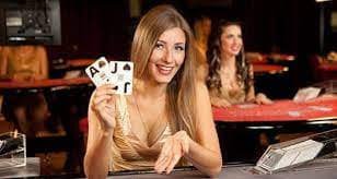 Pilihan permainan slots dan live casino yang variatif di ink789 untuk pengguna Indonesia